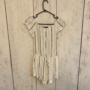 White and black summer romper